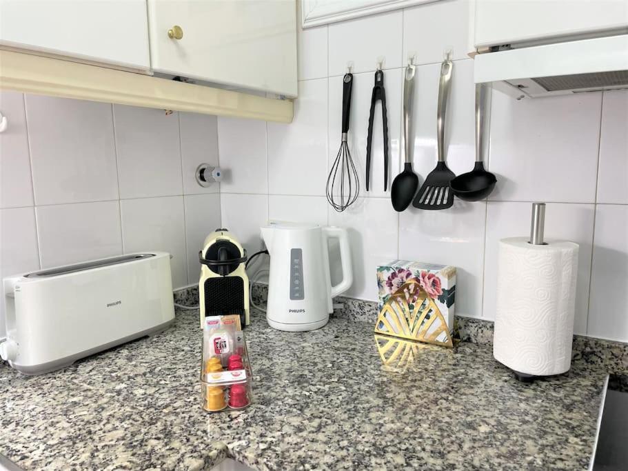 Donana Beach Front Apartment Паталавака Экстерьер фото